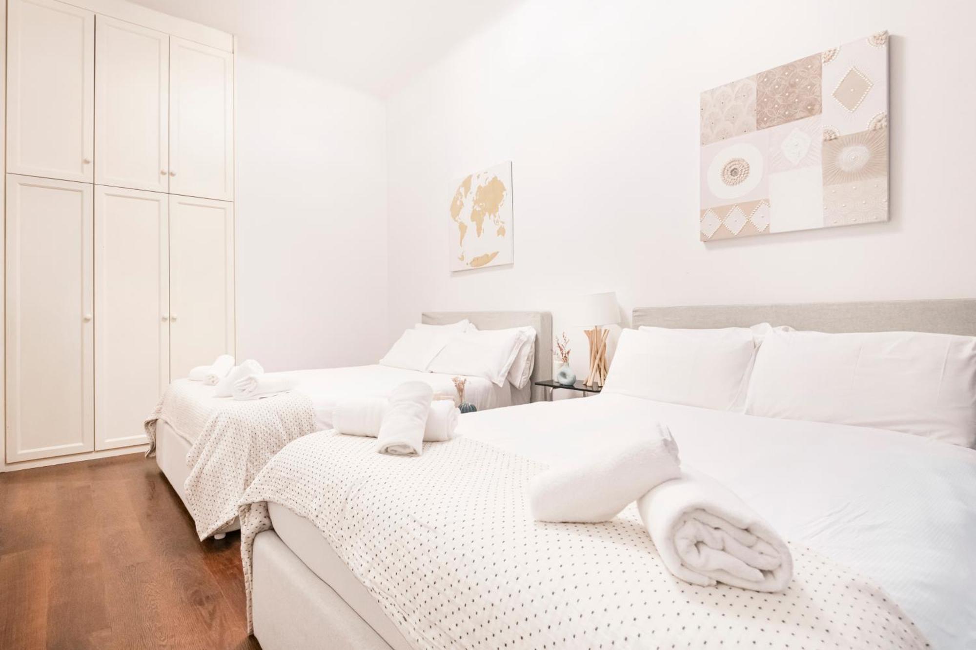 Easylife - Magnificent Splendid Apt Sant'Ambrogio มิลาน ภายนอก รูปภาพ